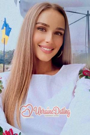 211411 - Natalia Age: 34 - Germany