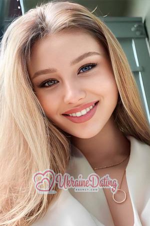 226919 - Kira Age: 19 - Ukraine