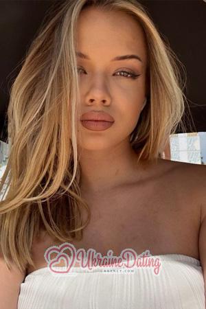 227339 - Darina Age: 18 - Ukraine