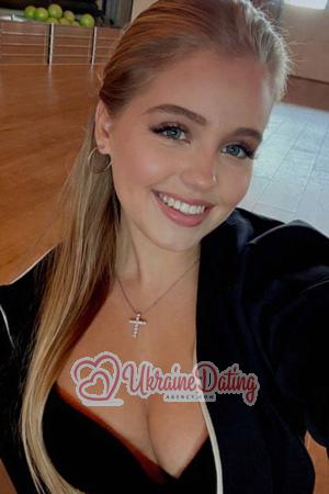 227343 - Polina Age: 19 - Ukraine