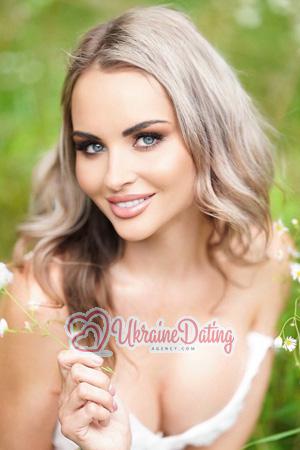 227410 - Anastasiia Age: 37 - Ukraine