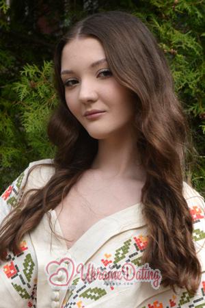 228185 - Sofia Age: 18 - Ukraine
